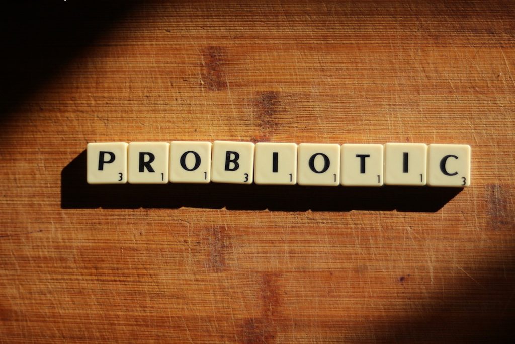 Güçlü Bir Bağırsak İçin: Probiyotikler ve Prebiyotiklerdeki Vitaminler